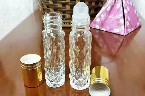 江西优质化妆品玻璃瓶厂家